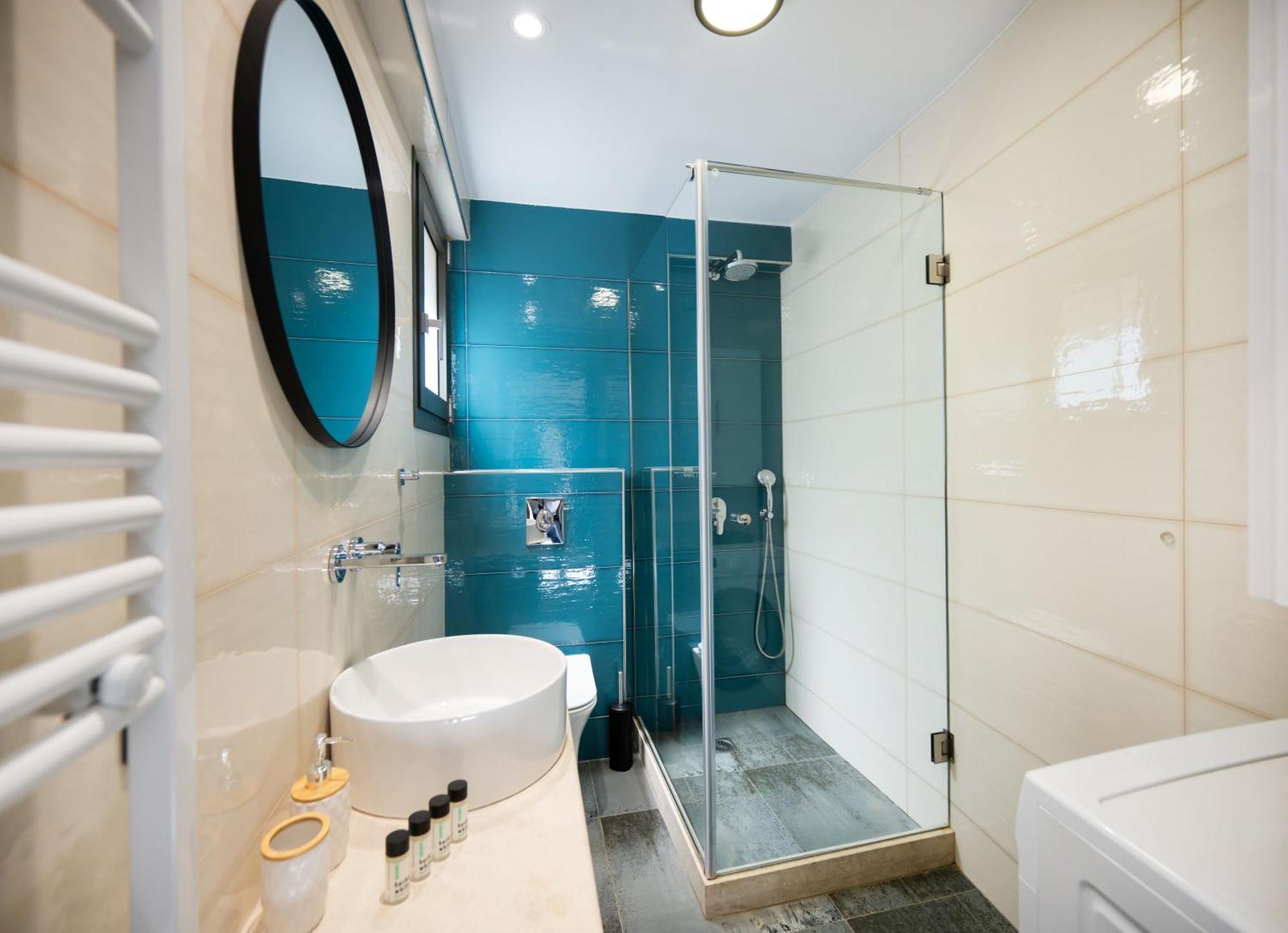 Adam'S Suite Frínion Exteriér fotografie